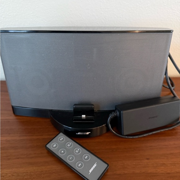 Bose SoundDock Series III digital music system ドックスピーカー